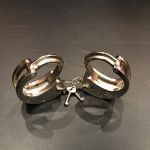 Handcuffs - Clejuso - Foto Nr. 1