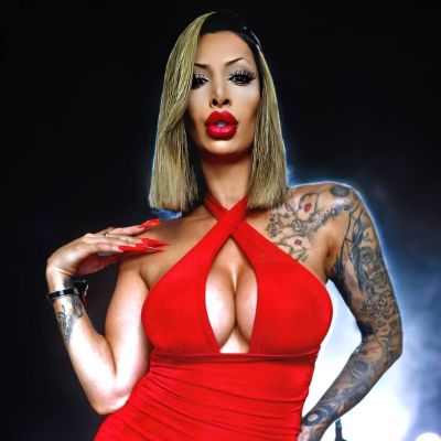 Neue Fotos: Domina Charlize  | Bizarrstudio Elegance News