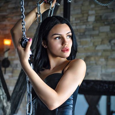 Neue Bilder von Lady Jolie Berrie | Bizarrstudio Elegance News