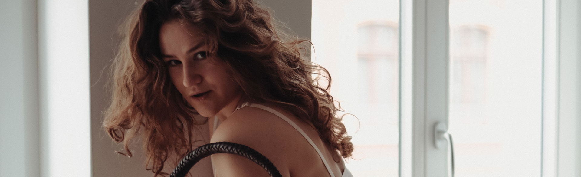 Jungdomina Romina - Bizarrstudio Elegance - München